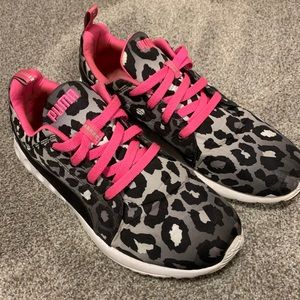 Leopard Puma Sneakers